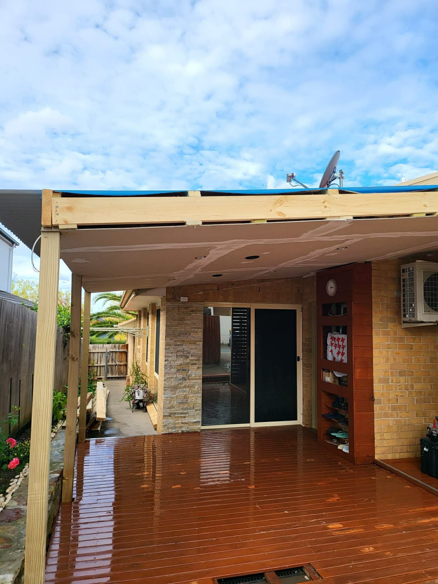 Outdoor entertaining area with new deck Sydney
